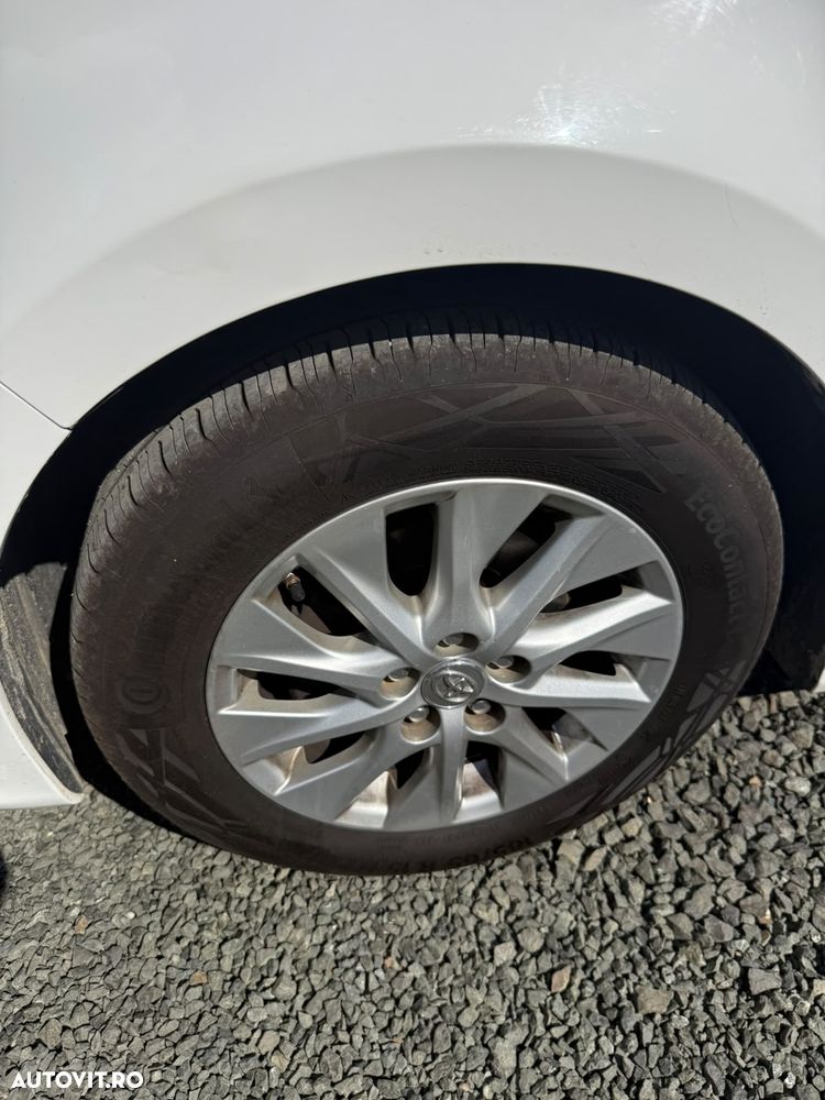 Toyota Yaris 1.5 MT Active - 6