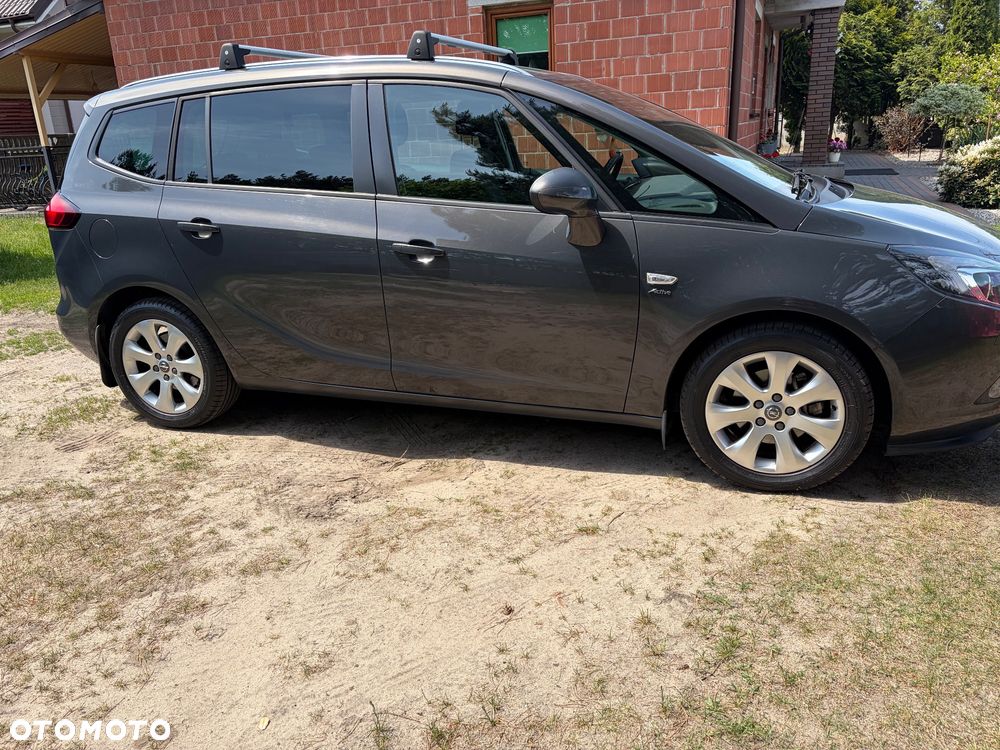 Opel Zafira Tourer 1.4 Turbo Style - 3
