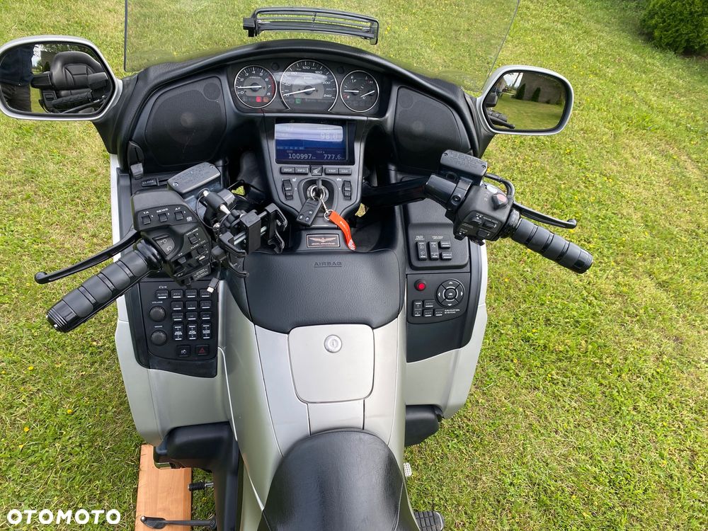Honda GL - 13