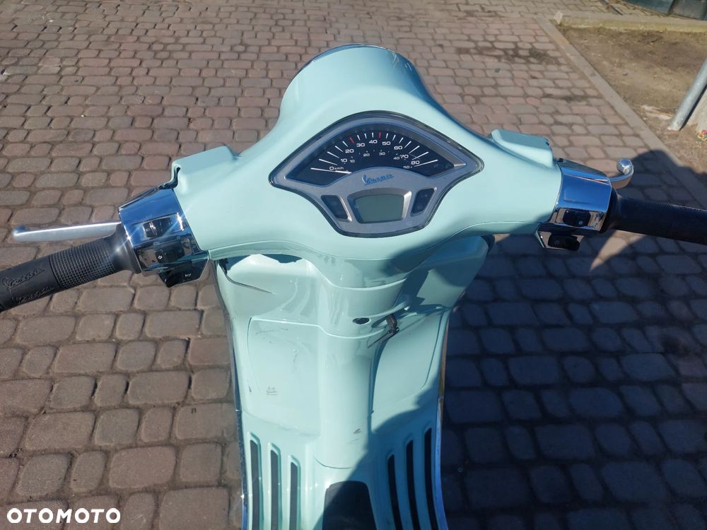 Piaggio Vespa - 9