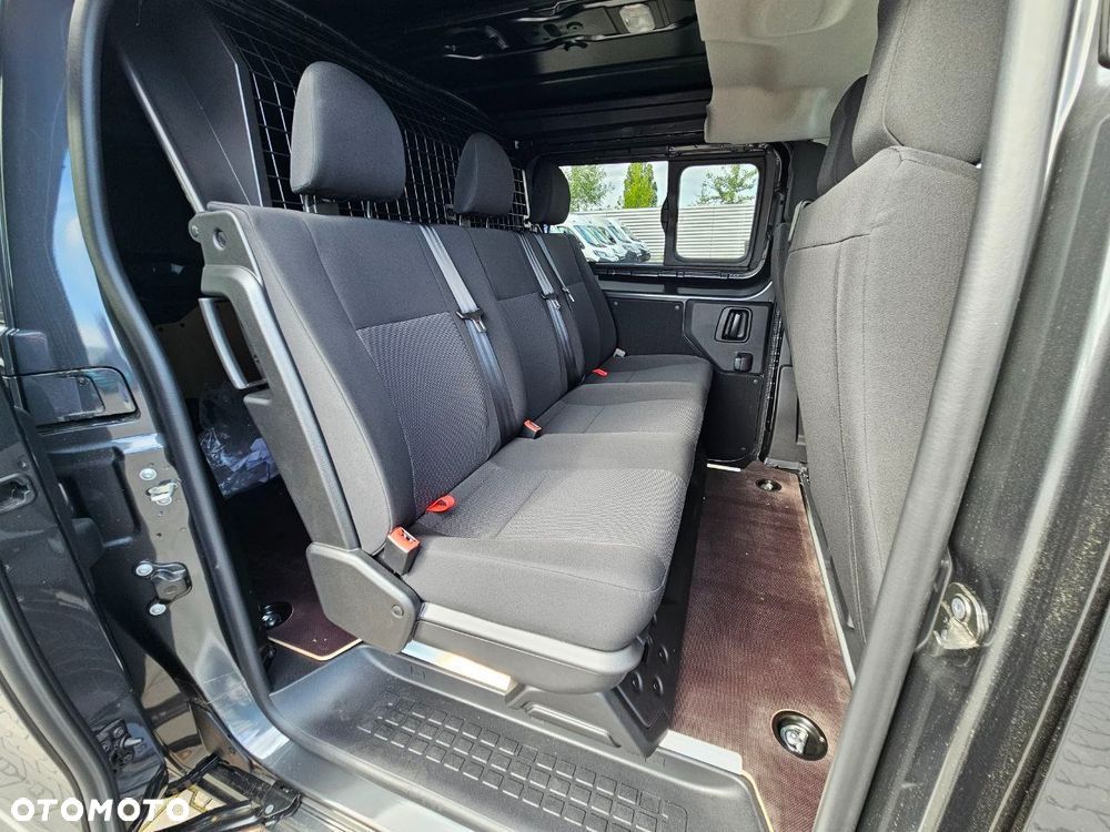 Opel Vivaro 2.2 CDTI XL 3,1t ( brygadówka - składany) - 12