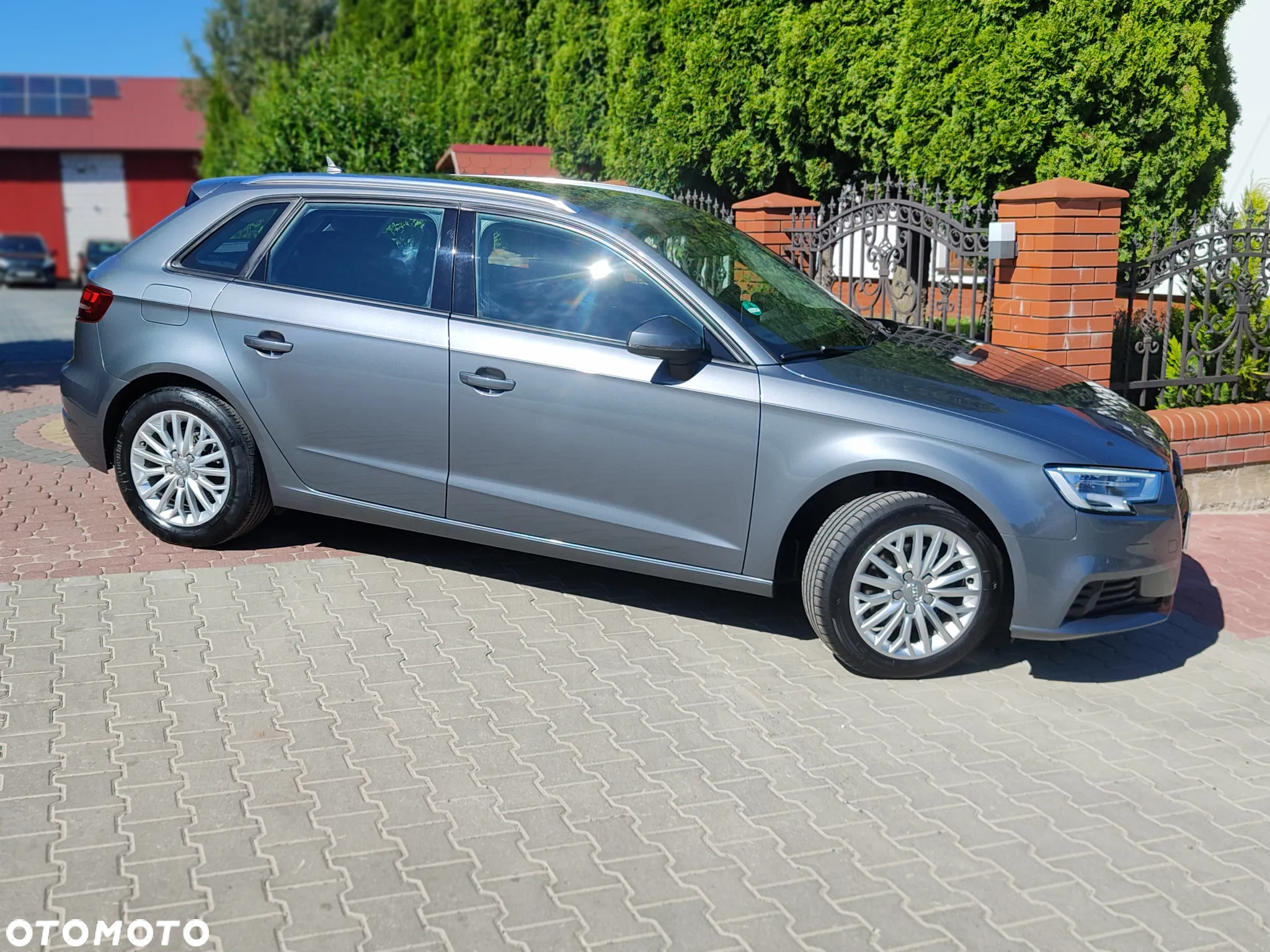Audi A3 1.6 TDI clean diesel Attraction - 2