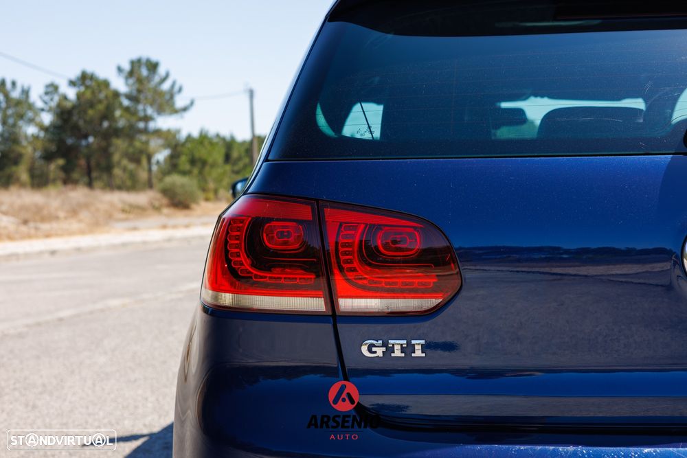 VW Golf 2.0 GTI DSG - 18