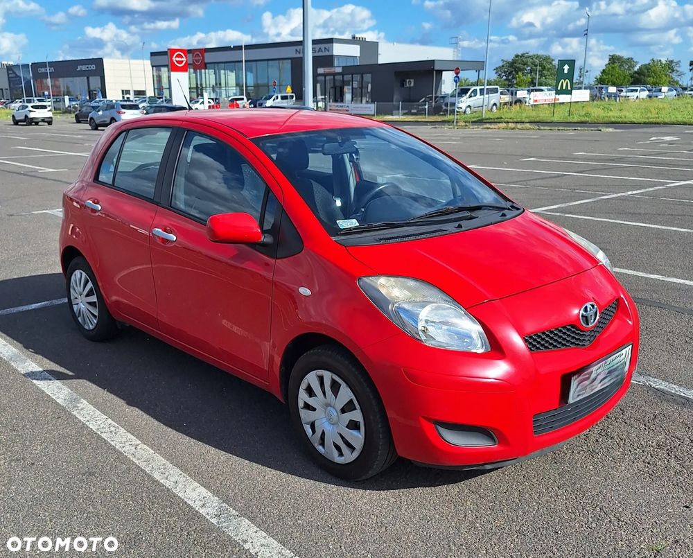 Toyota Yaris 1.33 Luna - 2