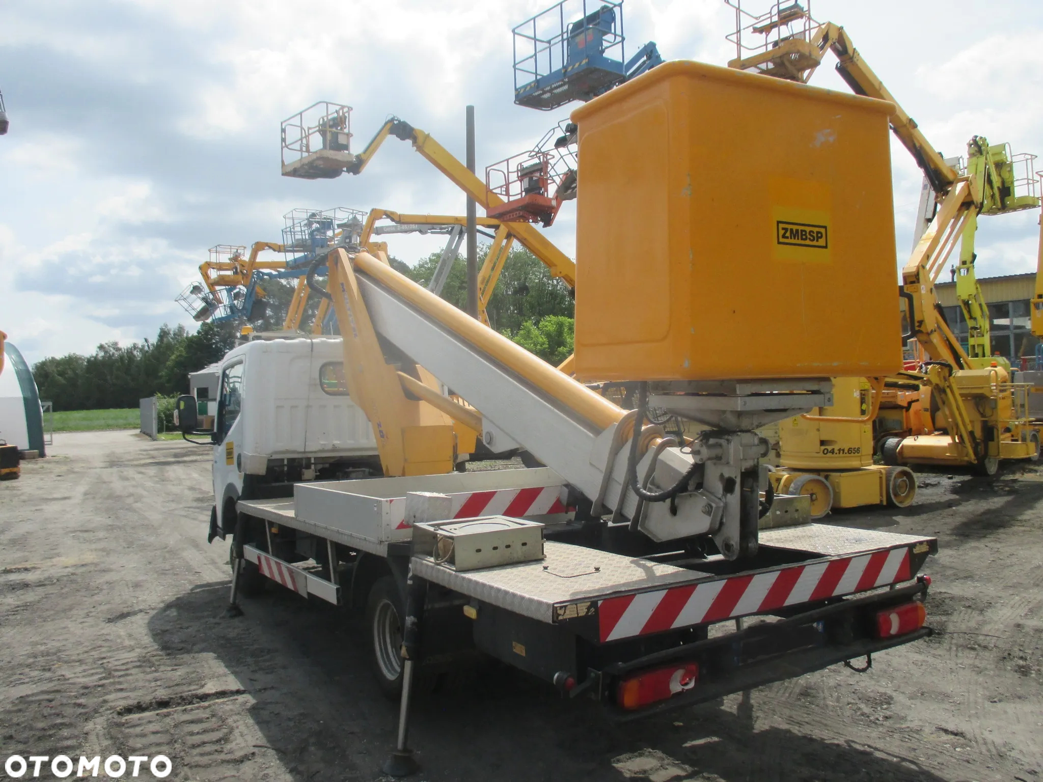 Renault Maxity - 6