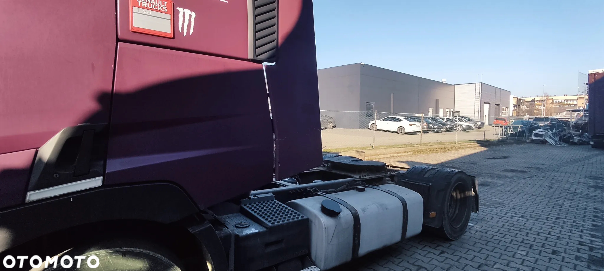 Renault T * LowDeck * - 18