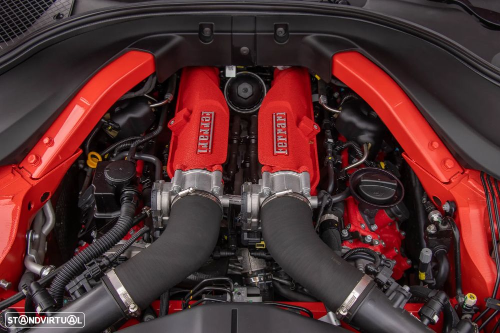 Ferrari Roma 3.9 Twin-Turbo V8 - 52