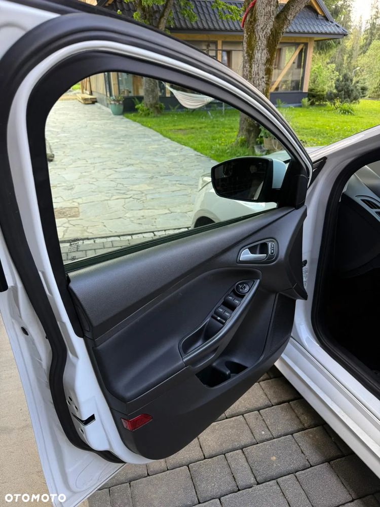 Ford Focus - 20