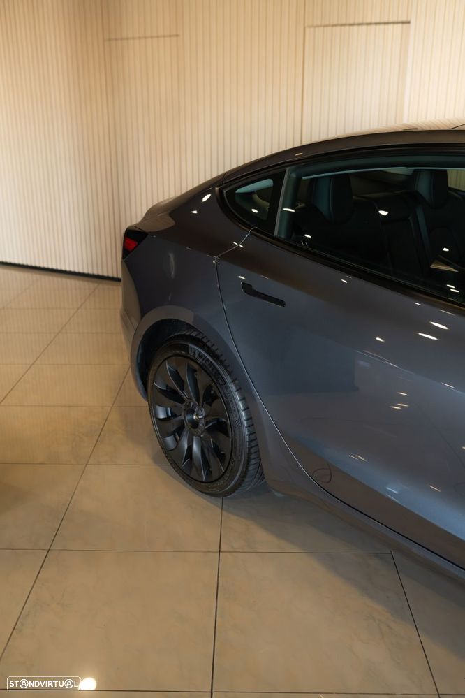 Tesla Model 3 Standard Range Plus RWD - 9