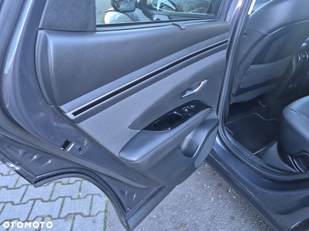 Hyundai Tucson - 36