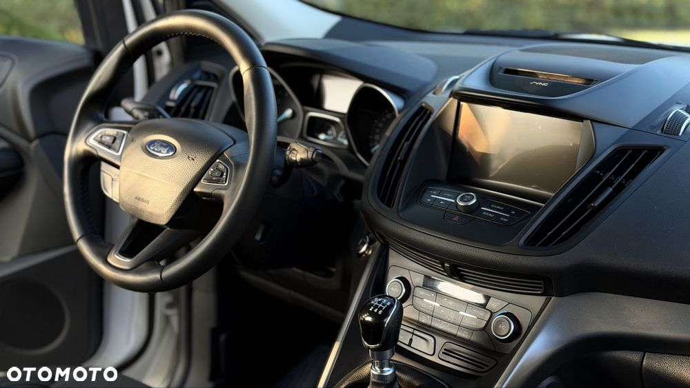 Ford Kuga - 6