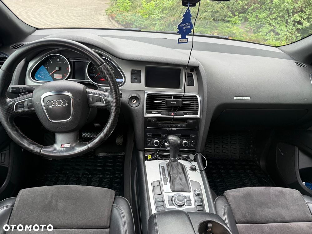 Audi Q7 - 14