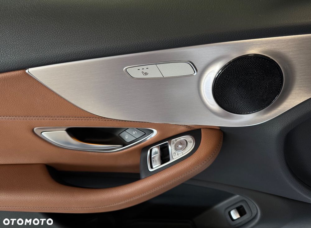 Mercedes-Benz Klasa C 200 4MATIC 9G-TRONIC - 19