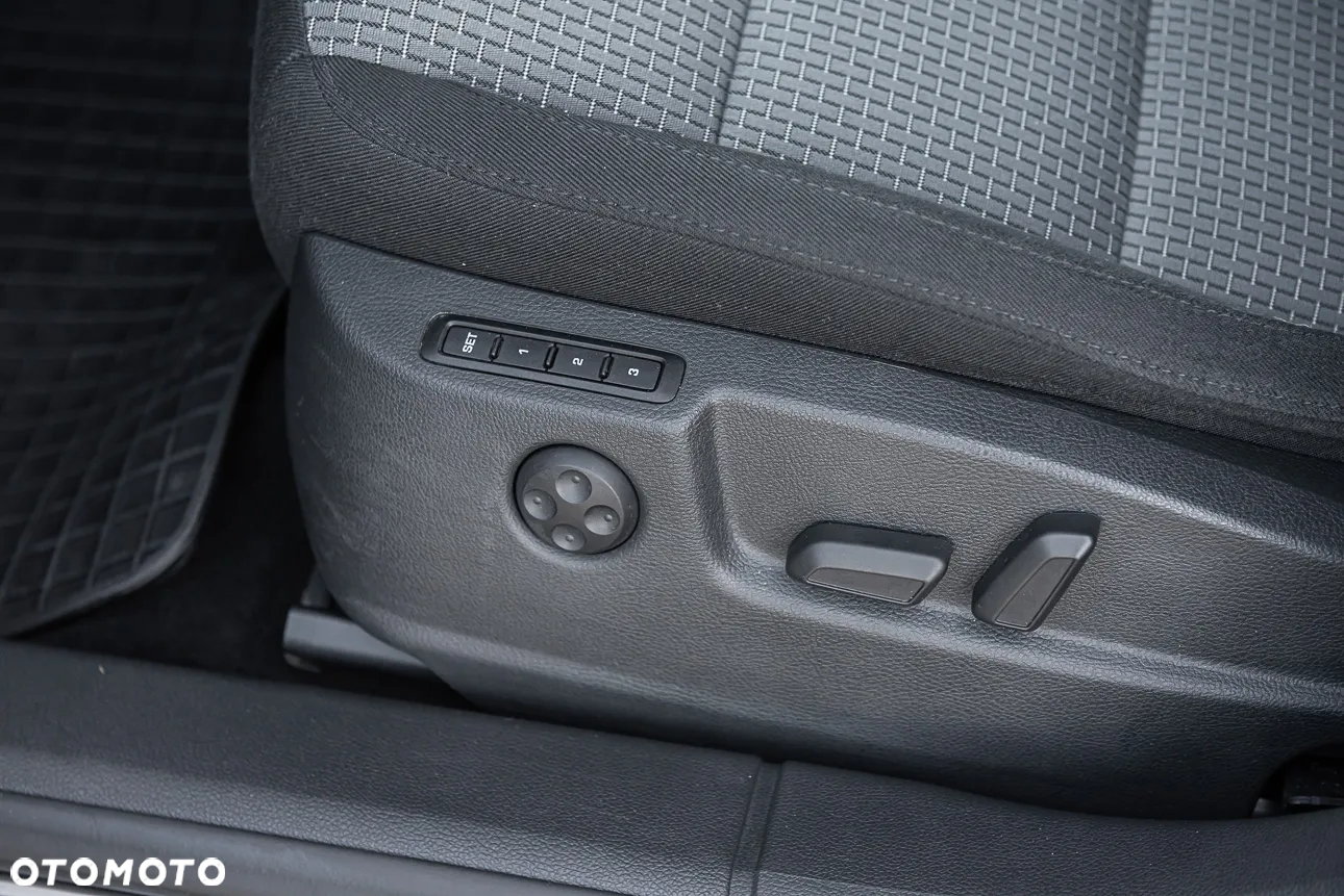 Skoda Superb - 20