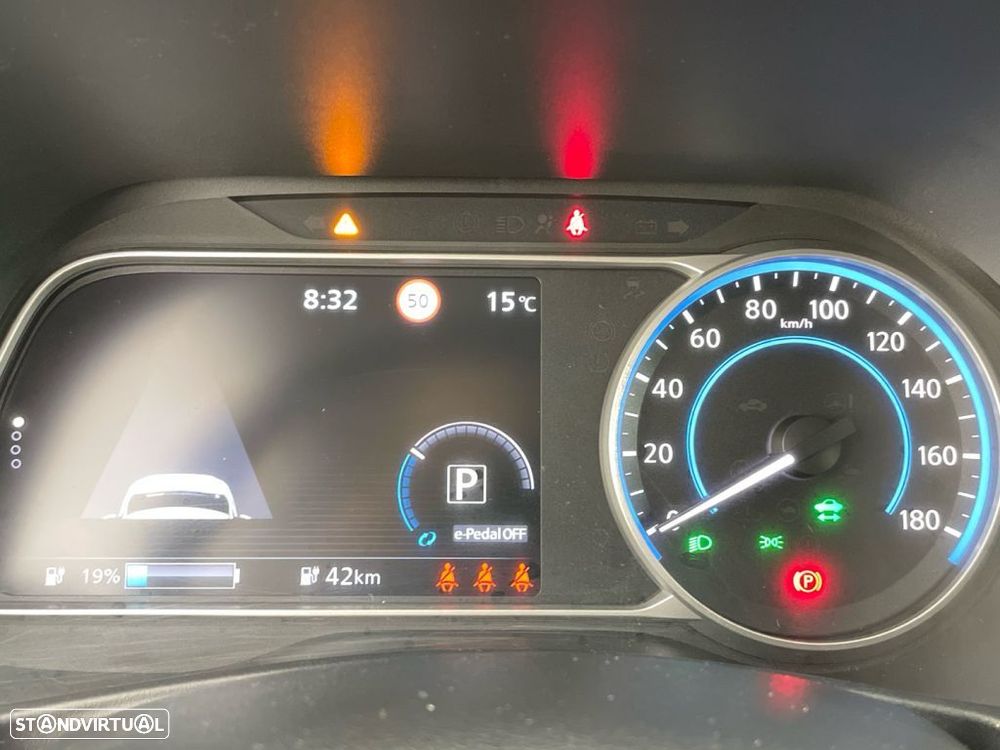 Nissan Leaf N-Connecta Full Led - 9