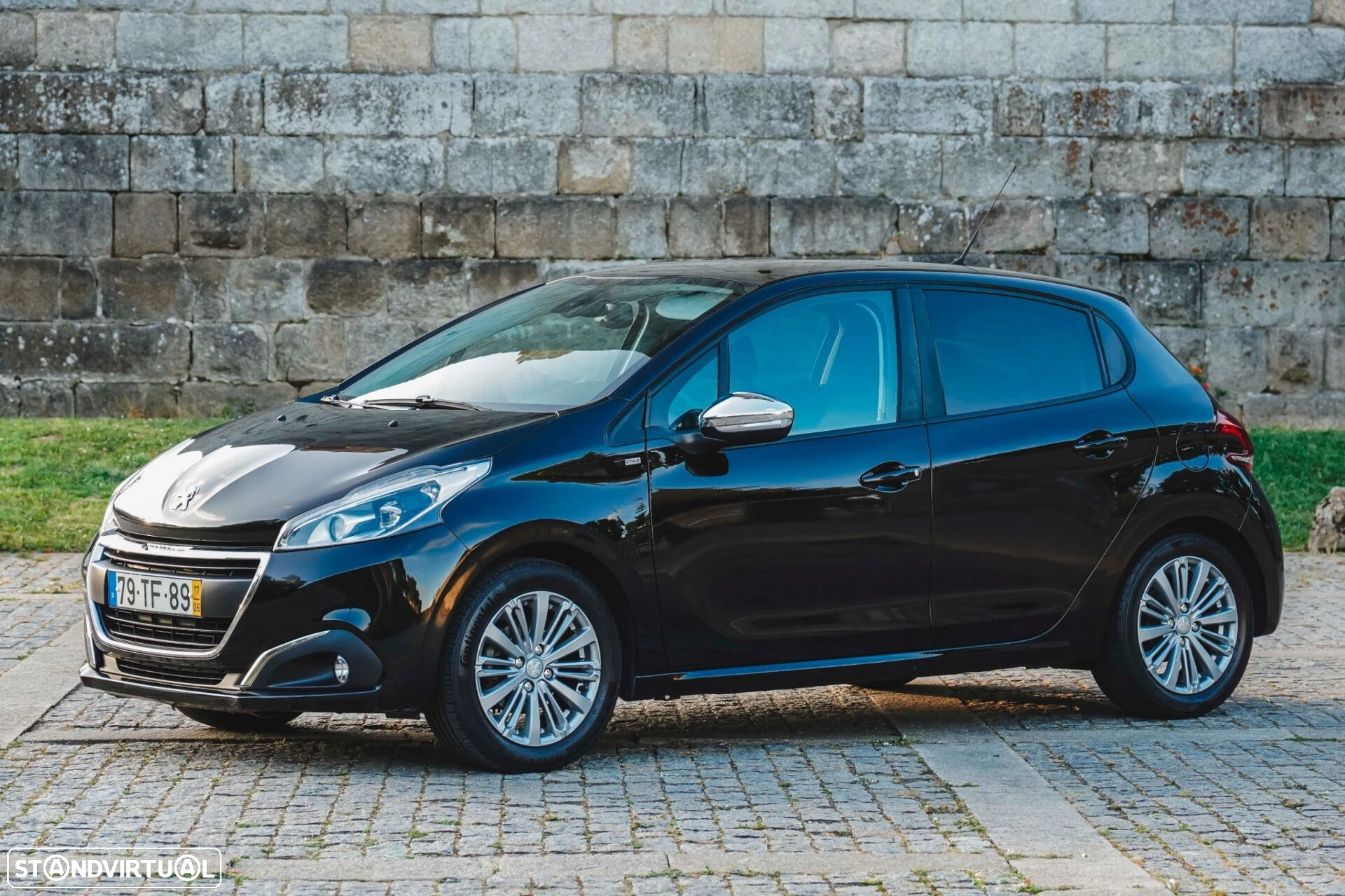 Peugeot 208 - 34