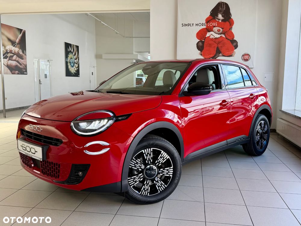 Fiat 600 1.2 Turbo Icon eDCT - 4