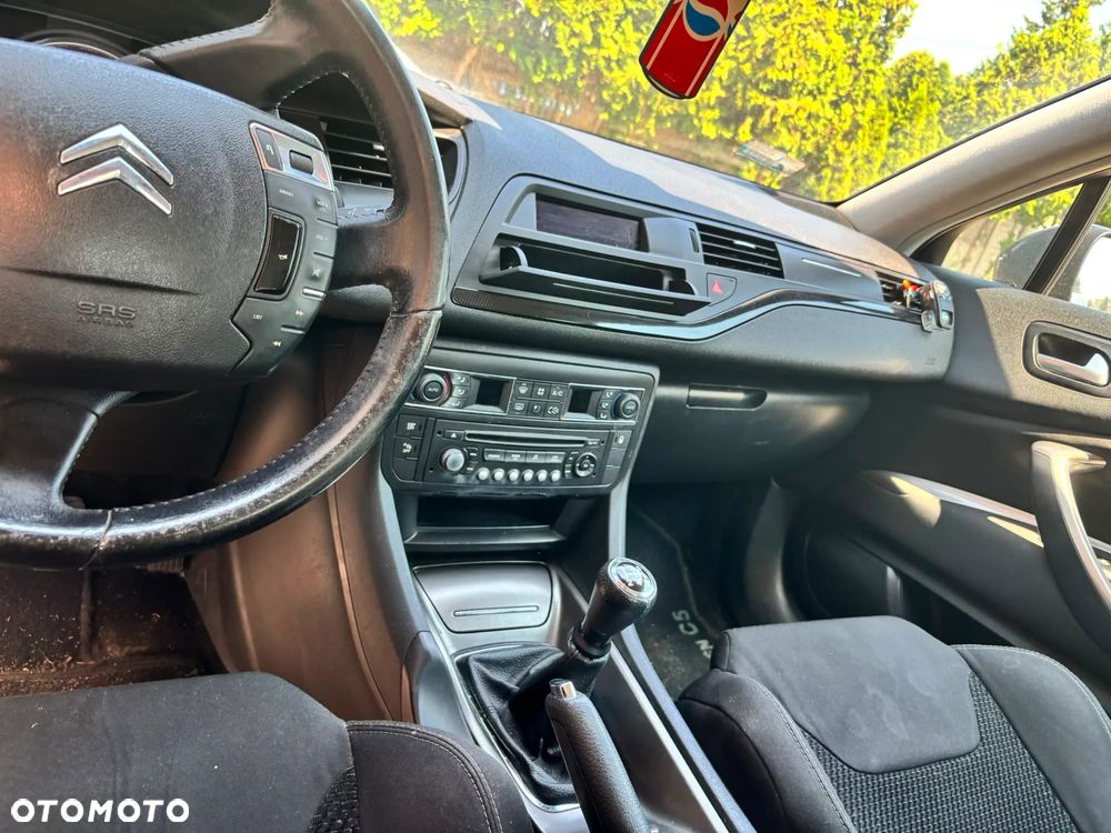 Citroën C5 1.6 HDi Attraction - 9