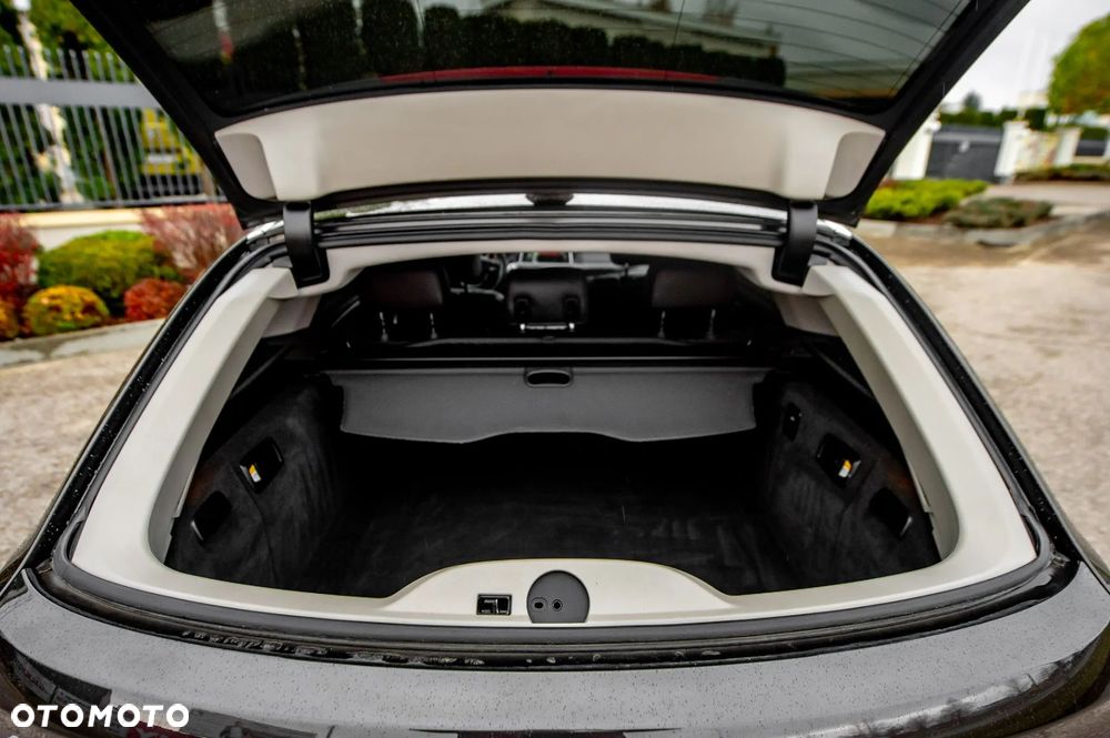 BMW Seria 5 530d Sport-Aut Luxury Line - 31