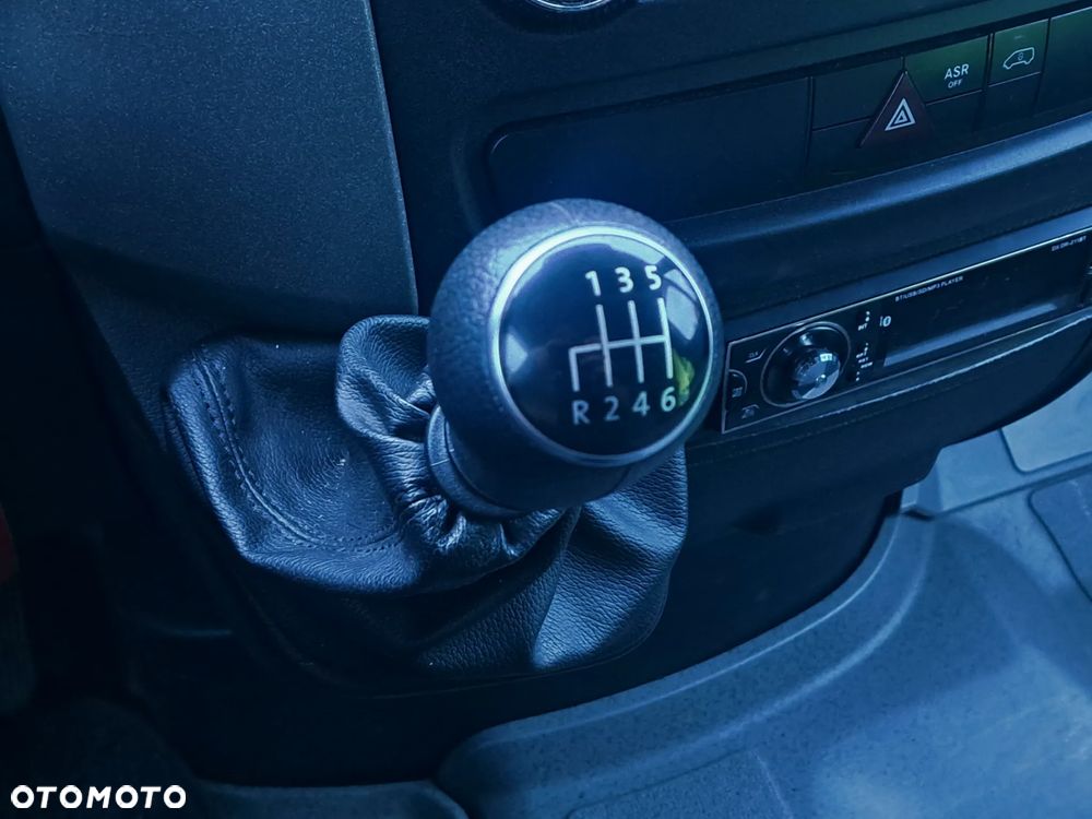 Volkswagen Crafter - 17