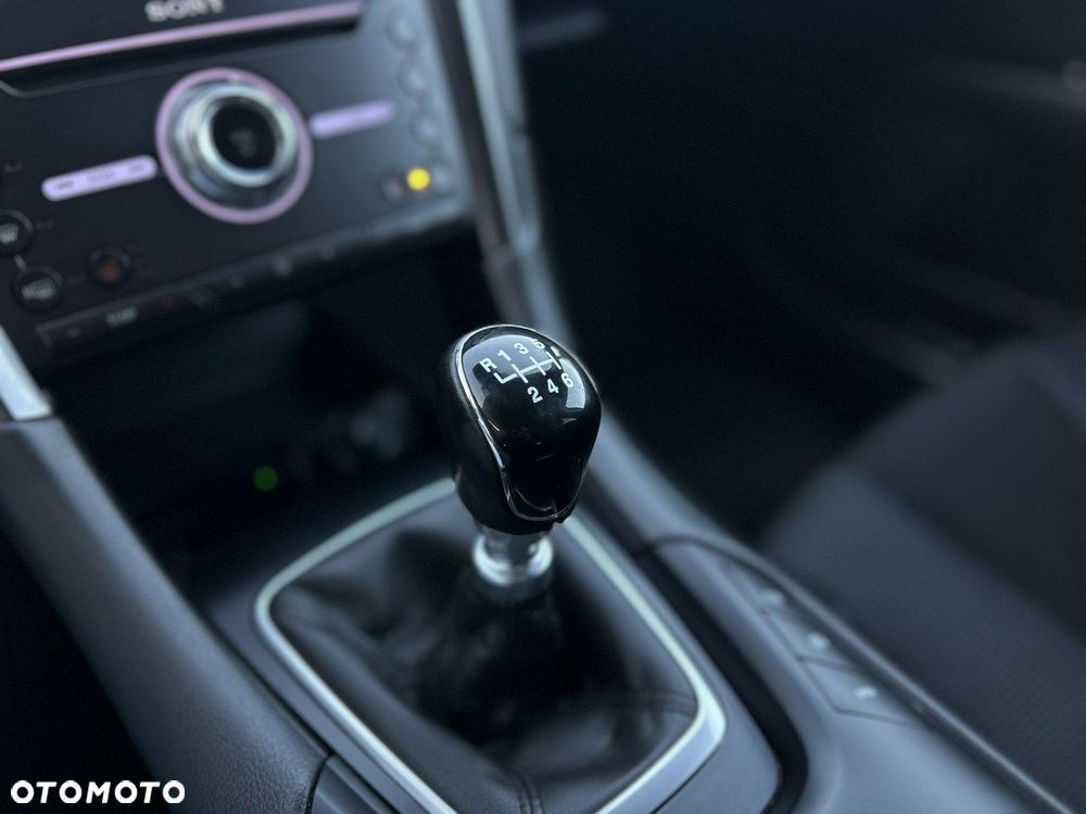 Ford Mondeo 2.0 TDCi Titanium - 29