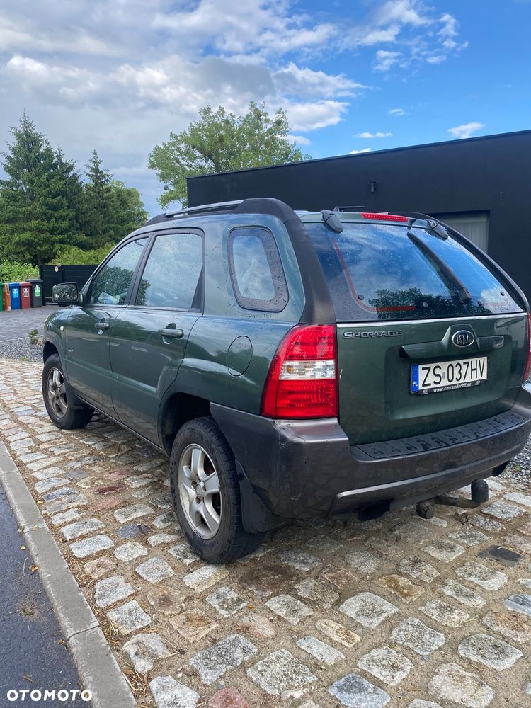 Kia Sportage 2.0 CRDi Tour - 7