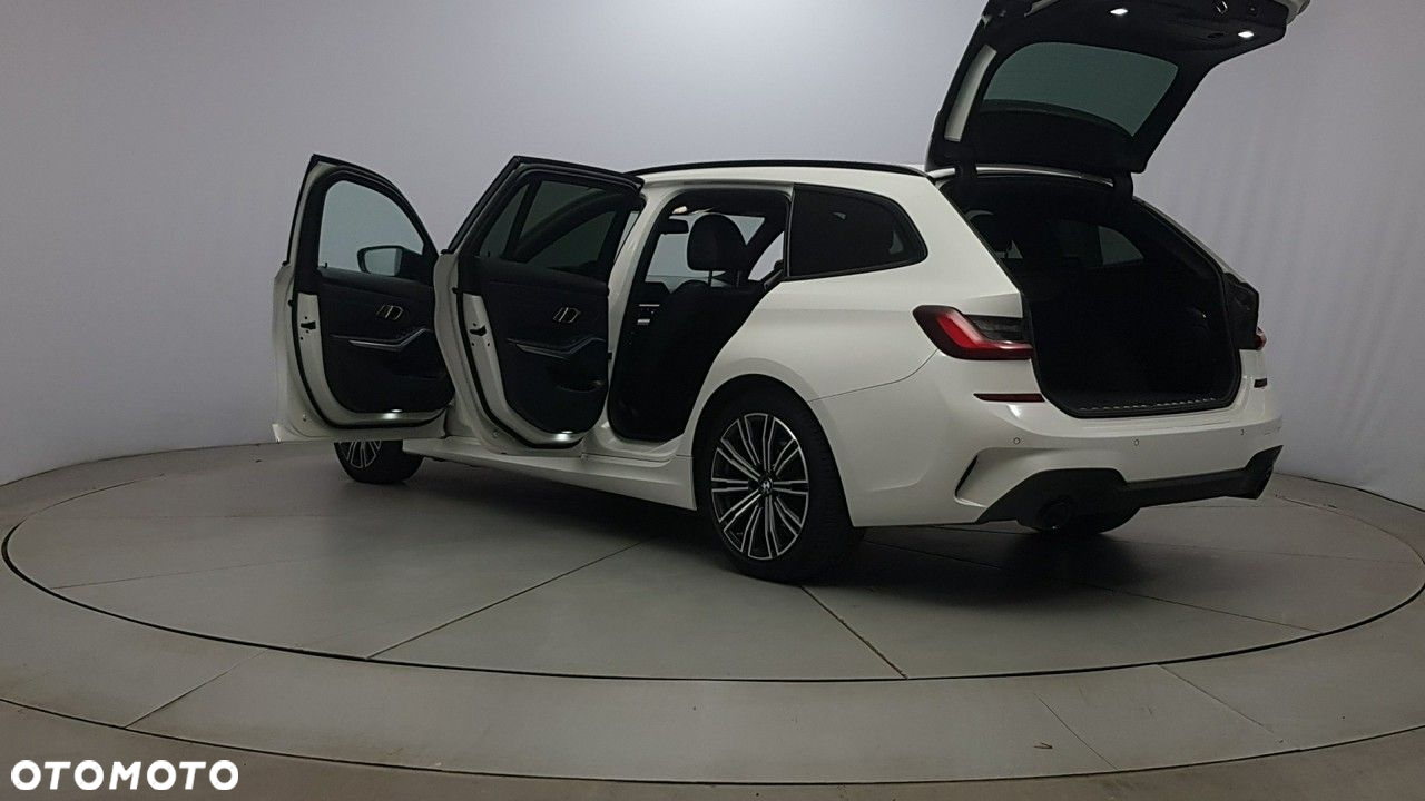 BMW Seria 3 - 11