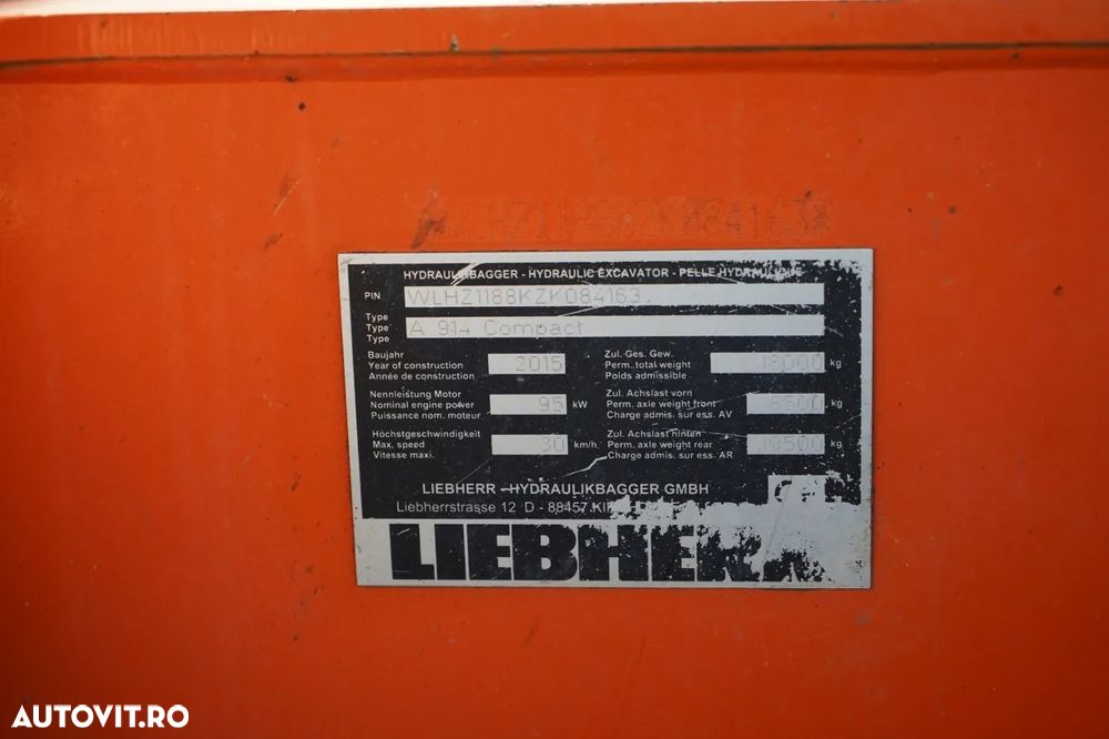 Liebherr A914 COMPACT / EXCAVATOR PE ROȚI / SET CUPĂ / VOPSEA ORIGINALĂ DIN FABRICĂ / AER CONDIȚIONAT / CAMERĂ - 35