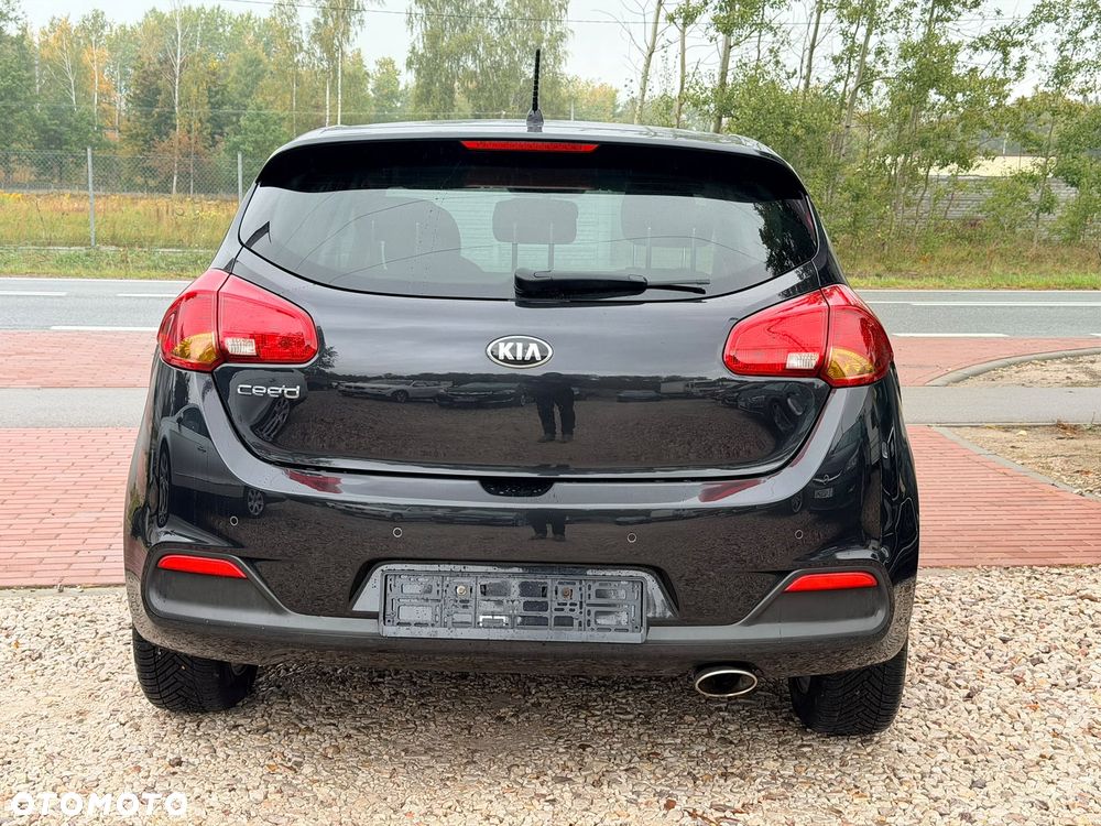 Kia Ceed 2013 photo 5