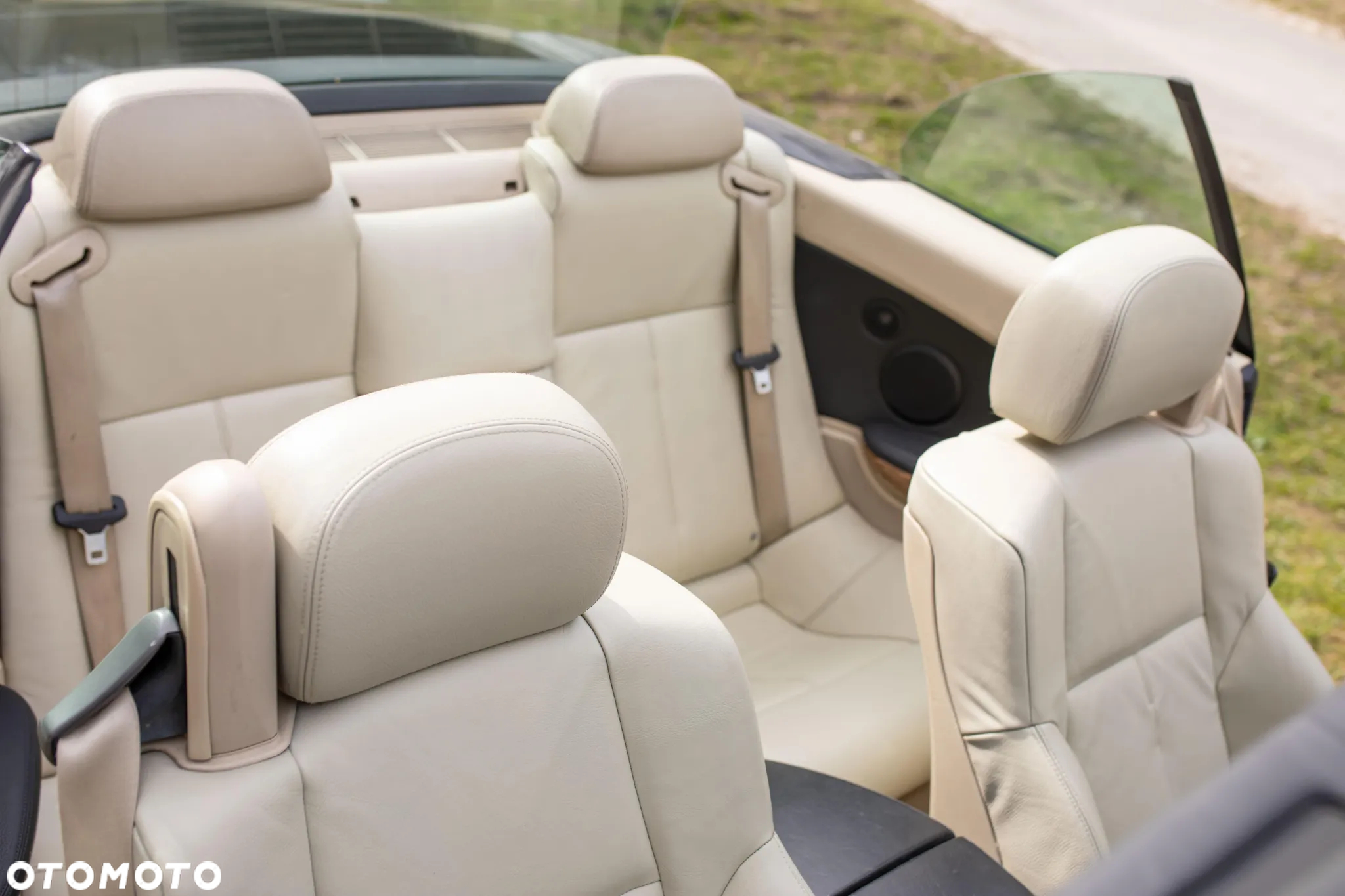 BMW Seria 6 650 i - 8