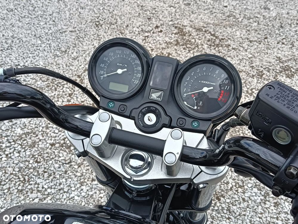 Honda CBF - 35