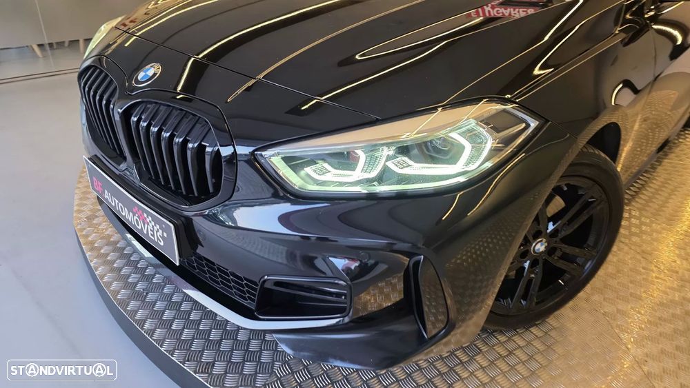 BMW 116 d Pack Desportivo M Auto - 25