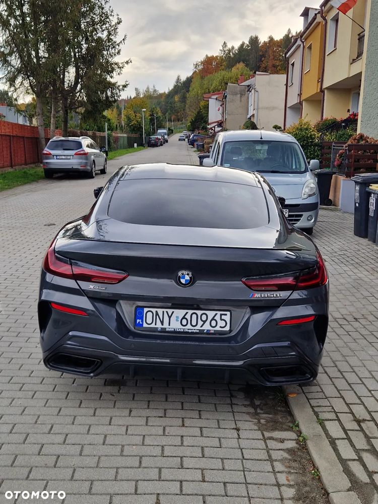BMW Seria 8 - 18