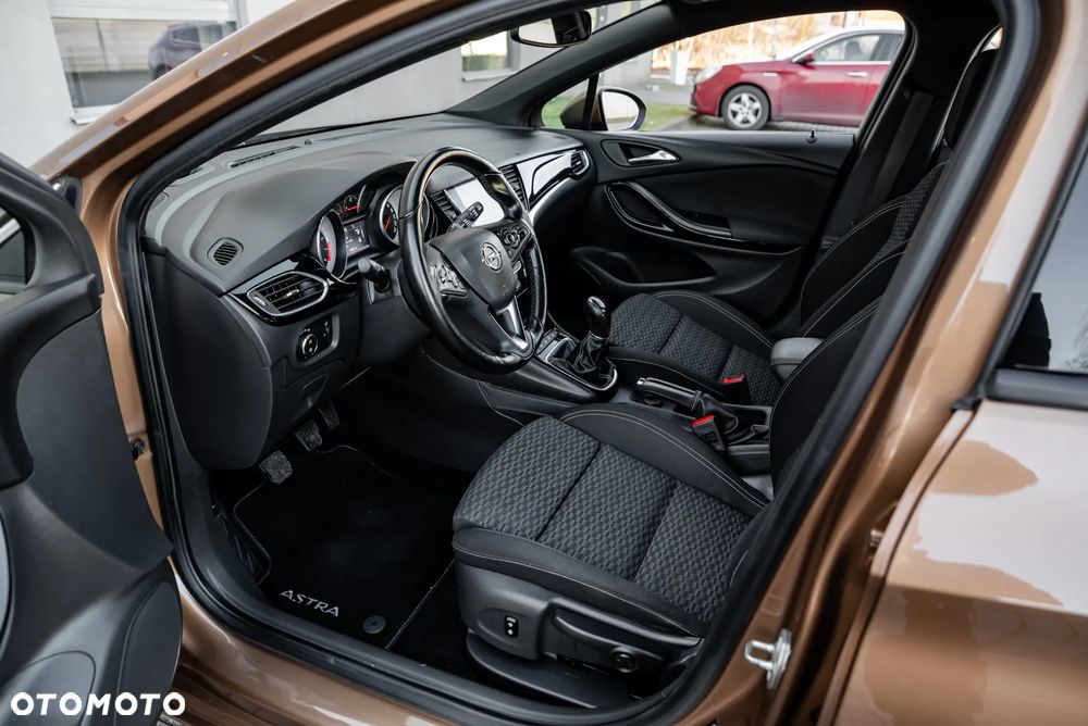 Opel Astra 1.4 Turbo Ultimate - 16