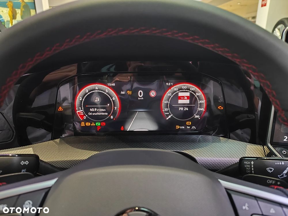 Volkswagen Golf VIII 2.0 TSI GTI Clubsport DSG - 32