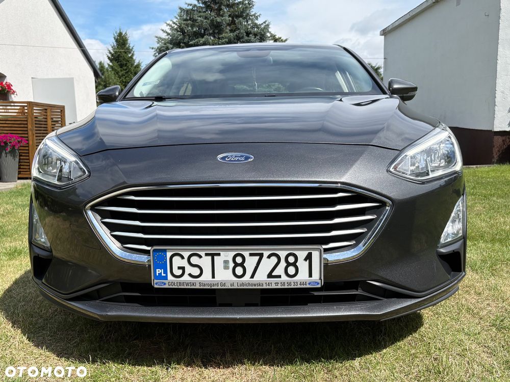 Ford Focus 1.0 EcoBoost Titanium - 26