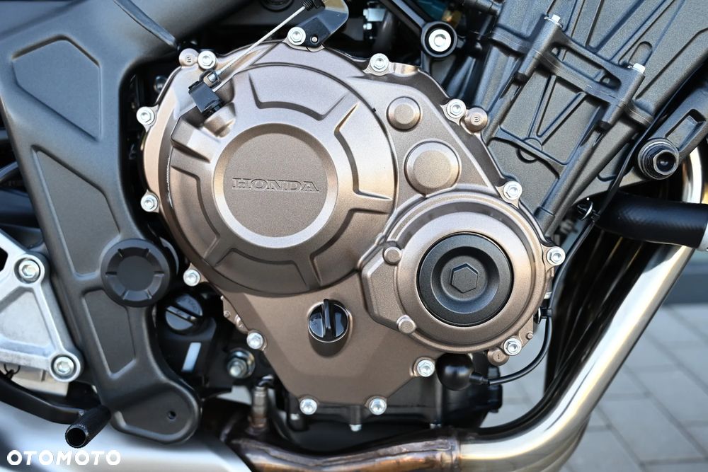 Honda CB - 17
