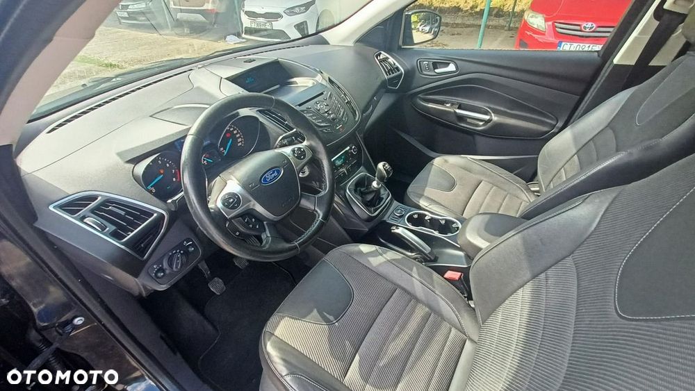 Ford Kuga - 3