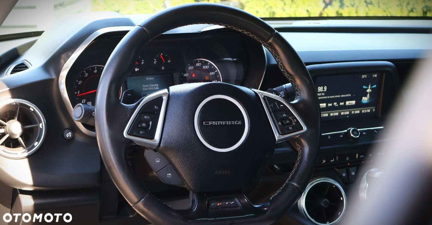 Chevrolet Camaro - 11