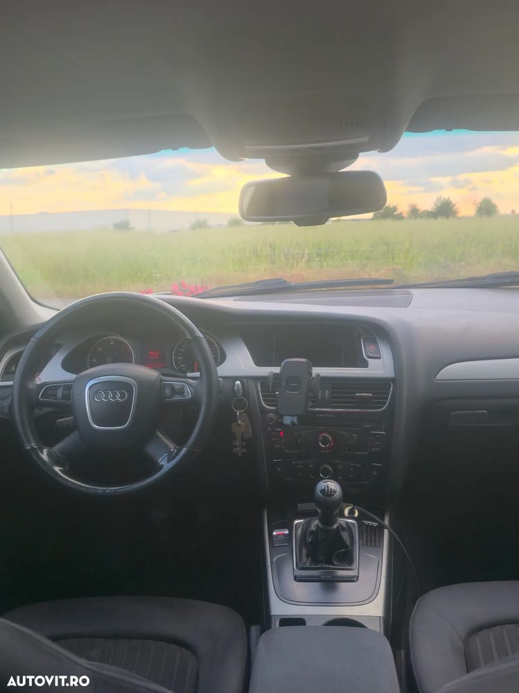 Audi A4 Avant 2.0 TDI - 9