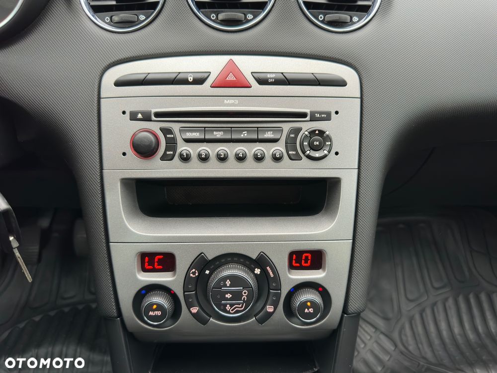 Peugeot 308 - 13