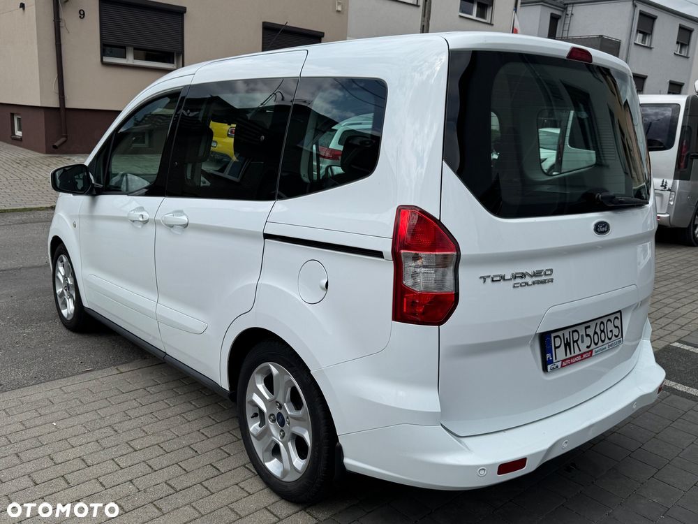 Ford Tourneo Courier 1.5 TDCi Trend - 3