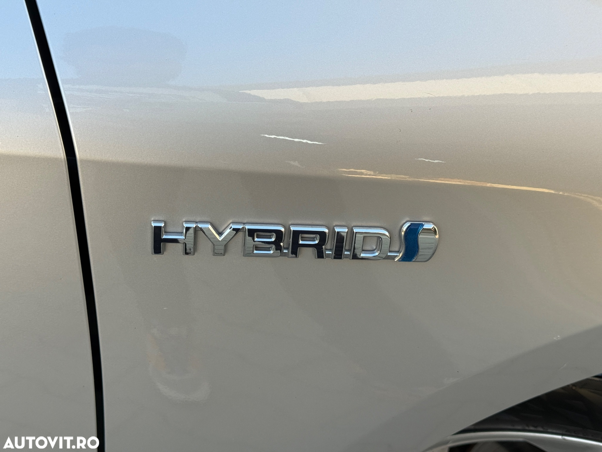 Toyota Corolla 1.8 HSD Dynamic - 17