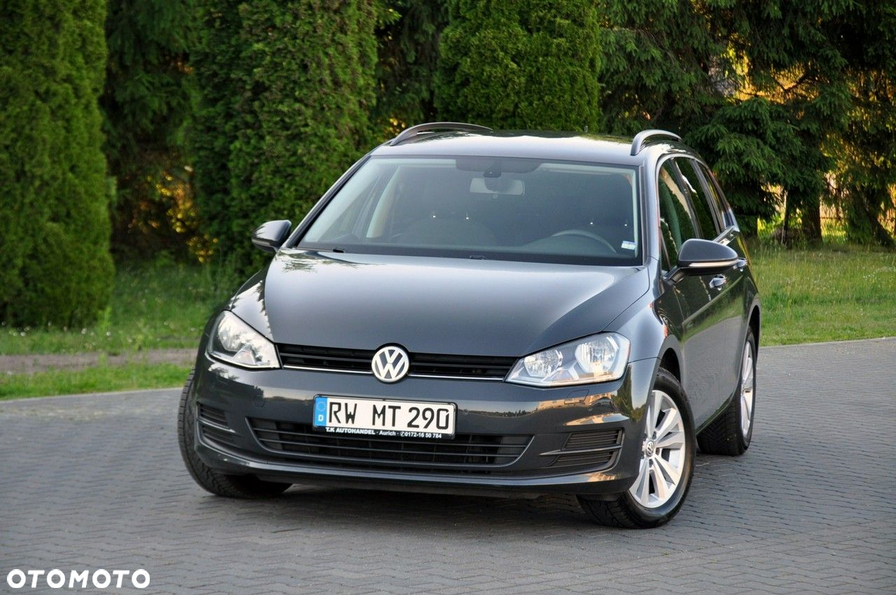 Volkswagen Golf - 8