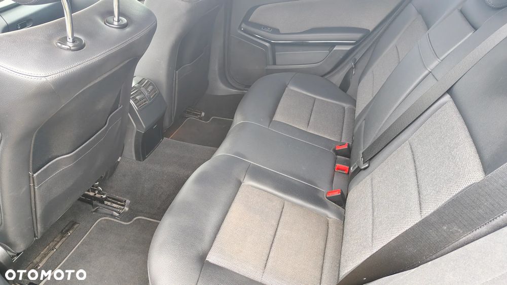 Mercedes-Benz Klasa E 350 CDI BlueEff Elegance - 14