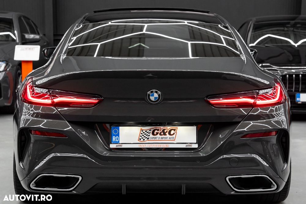 BMW Seria 8 840i xDrive AT - 24