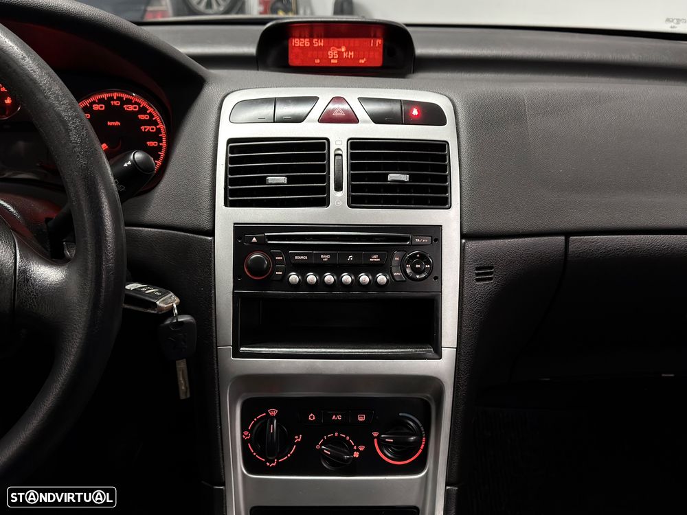 Peugeot 307 SW 1.6 HDi FAP Sport - 12