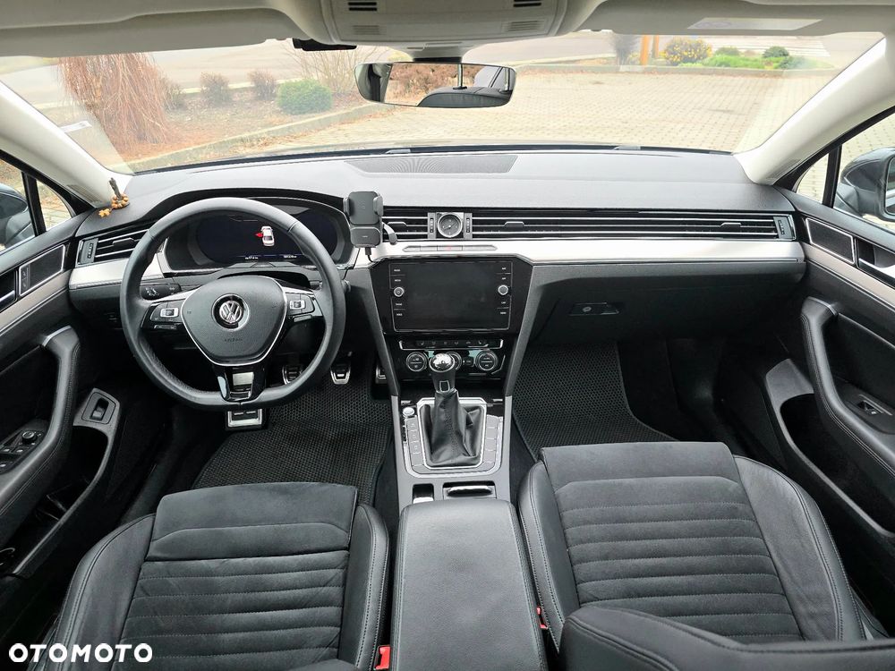Volkswagen Passat 1.8 TSI BMT Highline - 9