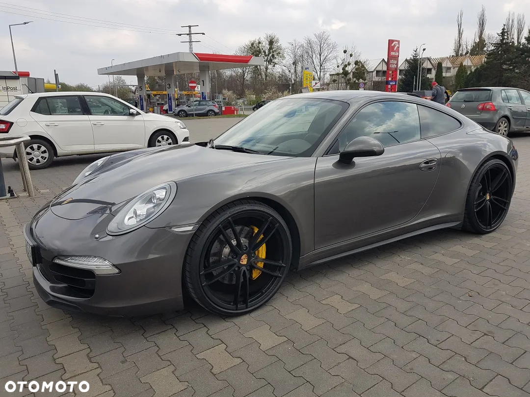Porsche 911 Carrera 4S PDK - 2