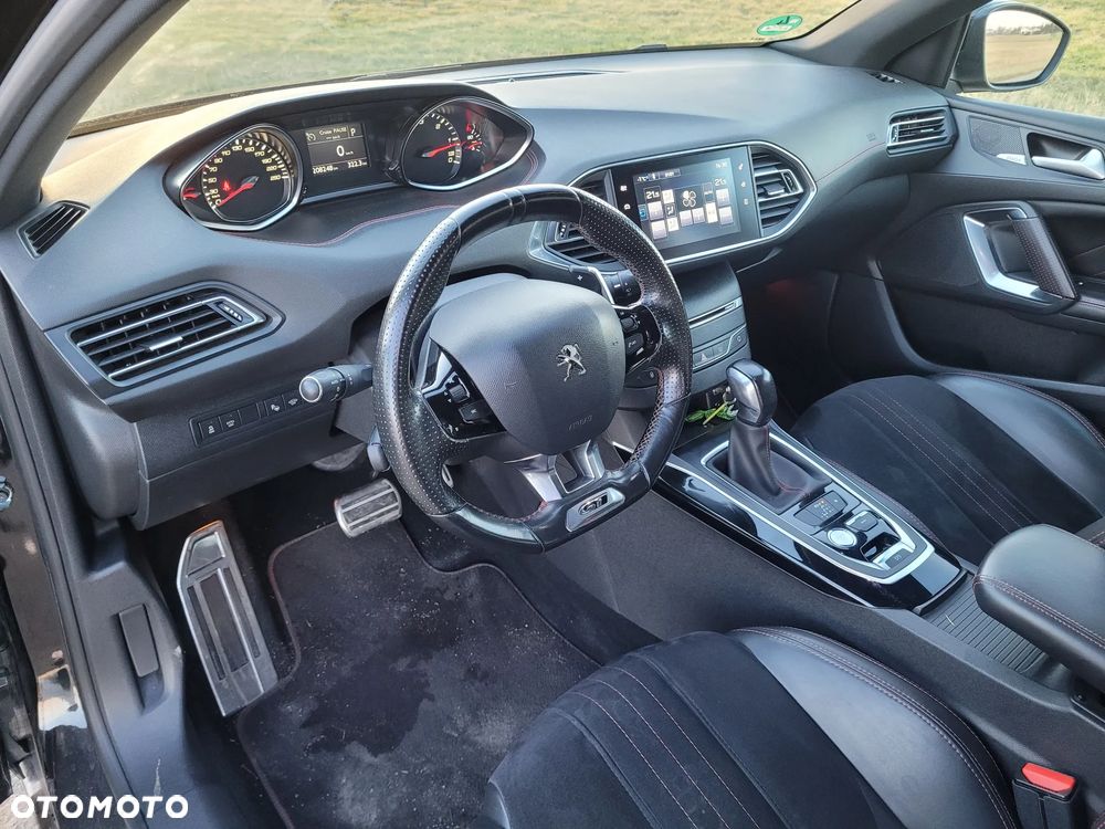 Peugeot 308 - 6